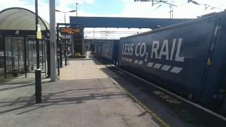 Trains at Wolverton WCML 120916 [upl. by Hera]