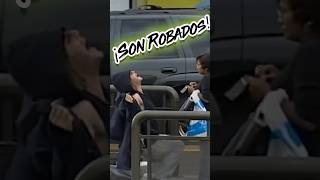 Un Transeúnte ¡Son Rrrrobados facundo bromas comedia untranseunte [upl. by Marelya]