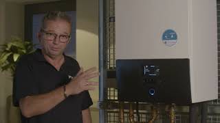 Daikin Altherma 3  Ontluchten  controle waterdebiet [upl. by Senaj91]