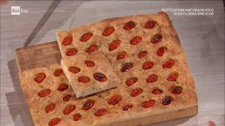 Focaccia con i pomodorini  È sempre mezzogiorno  26052023 [upl. by Ordep]