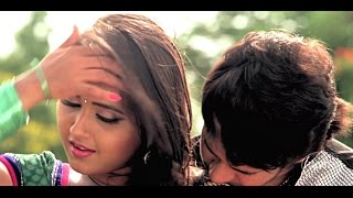 Dabe Paon Aiha Nazariya Bachake  BHOJPURI SONG  Patna Se Pakistan [upl. by Garlan]