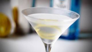 How To Make a Perfect Martini Stirred Not Shaken [upl. by Eelnyl]