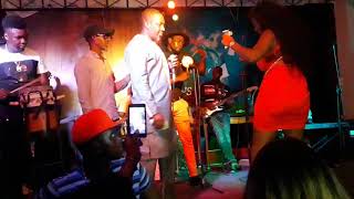 Mbaye Dièye Faye en live au Sams Prestige de Thies [upl. by Drofhsa931]