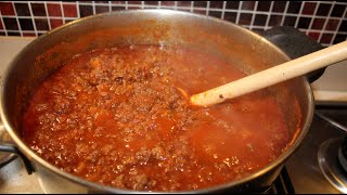 RICETTA RAGÙ ALLA BOLOGNESE ORIGINALE  RAGÙ DI CARNE CLASSICO BOLOGNESE [upl. by Collie341]