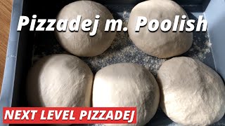 Pizzadej med Poolish  Next level pizza  Opskrift på langtidshævet pizzadej med Caputo og tørgær [upl. by Ayotak566]