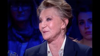 Sheila interprète ses plus grands tubes pour Michèle Bernier  La boite à secrets [upl. by Reinhart]