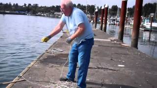 Crabbing in Yaquina Bay [upl. by Atrebor]