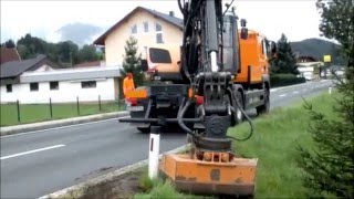 Bankette schälen mit dem GB 4500 EchleExaktLKWBagger [upl. by Esetal365]