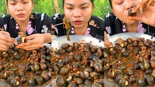 So yummy spicy snails fried  eating foods mukbang snails  Amazing foods  eat foods part 2 [upl. by Dutch]