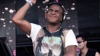 Erick Morillo amp Eddie Thoneick feat Shawnee Taylor  Live Your Life OFFICIAL MTV VERSION [upl. by Krik]