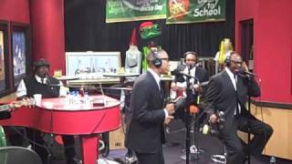 Raphael Saadiq performs live in the Red Velvet Cake Studio [upl. by Gruver857]