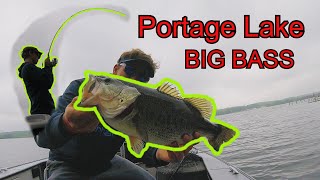 PORTAGE Lake Bass Fishing Spring [upl. by Ennylhsa]