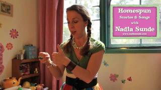 Nadias Homespun Songs and Stories  Wiggle and Waggle [upl. by Kingston]