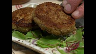 GorgonzolaBurger mit Linsen und gemischtem Salat  Die schnellen Rezepte von Gianpiero Cravero [upl. by Ormsby]