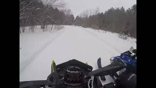 Yamaha Nytro xtx vs Polaris Assault 850 [upl. by Lunn591]