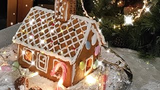 Recette de la maison en pain dépices de Noël très facile et rapideDécorations maison pain dépices [upl. by Bridges]