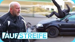 Riesiger SCHOCK Polizist wird umgefahren  Auf Streife  SAT1 [upl. by Ellebana]