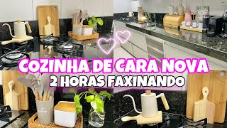 DECORAÇÃO NOVA NA COZINHA  FAXINANDO EM 2 HORAS 💕 GRATA POR CADA CONQUISTA 🙏 GLAUCIA MOURA [upl. by Einaej506]