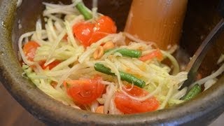 How to Make Thai Papaya Salad  Som Tum ส้มตำ Thai Food [upl. by Zetroc]