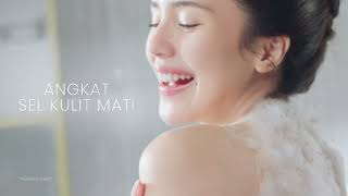 Rawat Kulitmu jadi Cerah Merata dan Halus dengan Brightening Natural Scrub amp Niacinamide [upl. by Jeconiah]