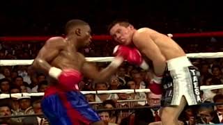 Pernell quotSweet peaquot Whitaker vs Julio César Chávez [upl. by Wachtel]