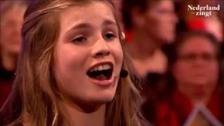 Sterre van Boxtel zingt in Enkhuizen [upl. by Seidnac945]