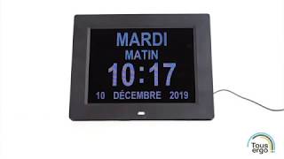 Horloge calendrier digitale parlante [upl. by Narat]