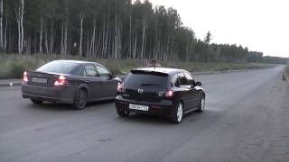 Mondeo ST220 vs Mazda 3 20 [upl. by Lleuqram]