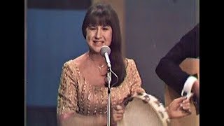 The Seekers  Open up them Pearly Gates  Live 1966 STEREO [upl. by Lynad]