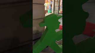 Der Ampelmann von Berlin 😎 Lass Abo da 👉berlin trend viral volg [upl. by Breed]