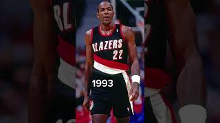 Clyde Drexler 19831998nba [upl. by Lainahtan]