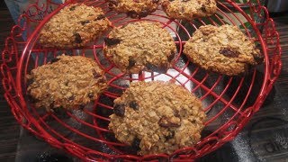 How to Make Healthy Oat Breakfast Cookies  UK Dietitian Nichola Whitehead [upl. by Geminius]