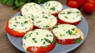 Schnelles und leckeres Frühstück Gebratene Tomaten mit Käse in einer Pfanne [upl. by Marentic]