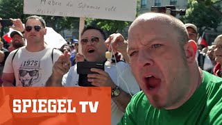 Die Verschwörungsfanatiker von QAnon  SPIEGEL TV [upl. by Doti967]