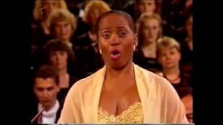 Laudate Dominum de Mozart Barbara Hendricks [upl. by Cassius]