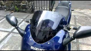 Suzuki Gsx 750 F 0505 Azul Metálica [upl. by Nomor]