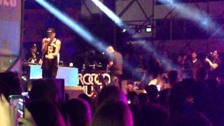 Rocco Hunt feat Clementino  Capocannonieri LIVE a Napoli 20052014 [upl. by Jacobah]