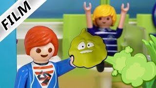 Playmobil Film deutsch  JULIAN prankt FAMILIE VOGEL mit Mr Pups  Witzige Furz Pranks  Kinderfilm [upl. by Llenad982]