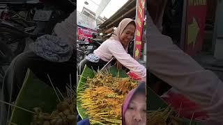 Sate usus video 390 shorts ngapak streetfood sateusus [upl. by Polky]