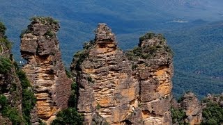 LEGEND OF THE THREE SISTERS KATOOMBA NEW SOUTH WALES AUSTRALIA [upl. by Kiki]