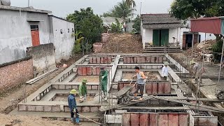 Primitive Technology Build a Houses Foundation Beams From Bamboo [upl. by Aicnerolf]