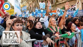 Más de 40 días de paro docente en Neuquén  TPANoticias [upl. by Apgar]