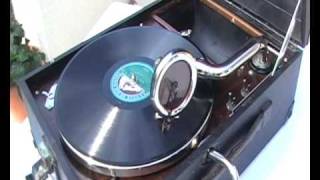 Django Reinhardt  Minor Swing 78rpm in HMV 101 Gramophone [upl. by Brendan]