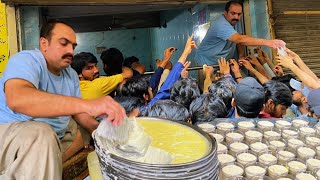 People Are Crazy For Lassi  Famous Jede Ki Lassi in Lahore  Street Food Pakistan [upl. by Chinua]