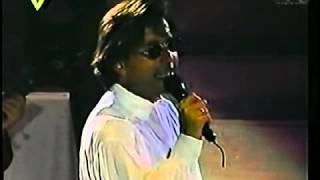 Ricardo Montaner  No Me Entregues Tu Amor  En Vivo Puerto Rico 1993 [upl. by Thinia232]