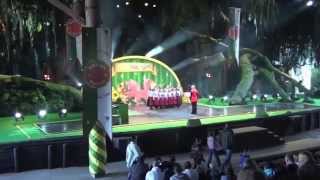 Aelwyd Y Waun Ddyfal Choir Cardiff  Le Choeur des Chanteurs Gallois de Cardiff  Disneyland Paris [upl. by Corly]