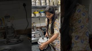 Minivlog319 💁‍♀️Why puratasi month la nonveg sapda kudadhu🤔Poori amp masala dinner diml diml [upl. by Quigley492]