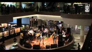 dMasiv  GANASKUSTIK Kota Kasablanka Live Performance [upl. by Ynnub]