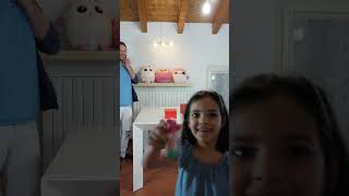 Afferra il regalo challenge🎁🎁🎁 shortsvideo challengevideo shortsviral family shortsyoutube [upl. by Ylrevaw]