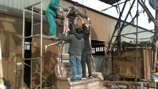 casting bronze sculpture foundry welding lose wax casting [upl. by Kellby661]